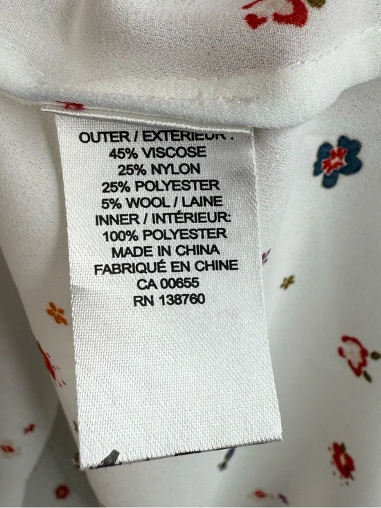 RW&CO. Long sleeve floral sweater V‑Neck Sweater Tunic with White Floral Back - Picture 8 of 10